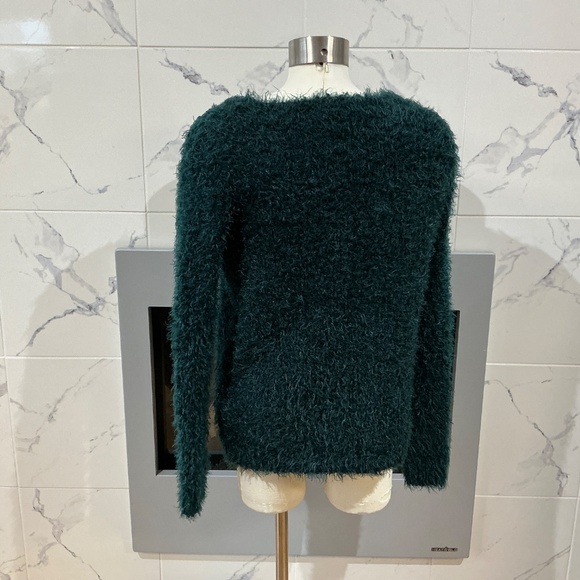 Woman’s pullover - Picture 2 of 2